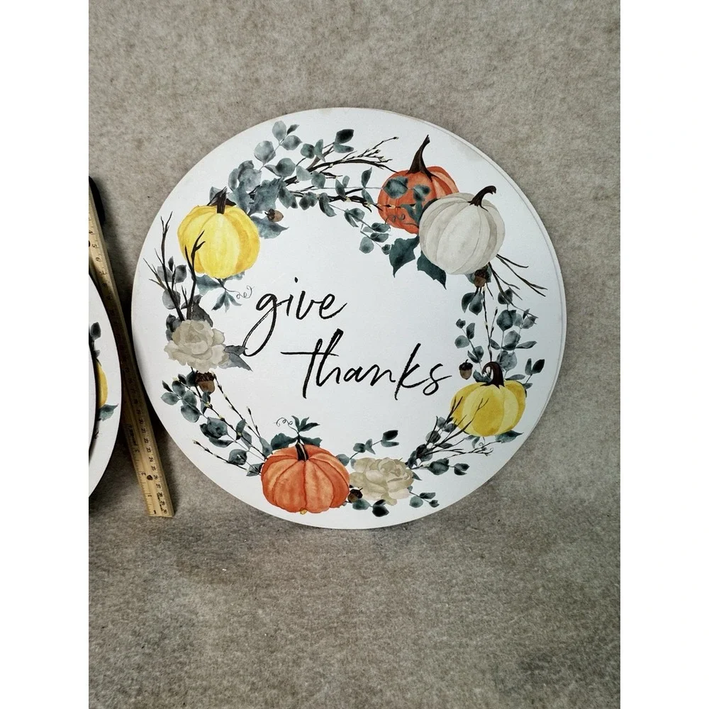 SET OF 4 HARD ROUND PLACEMATS W/CORK BACK(14